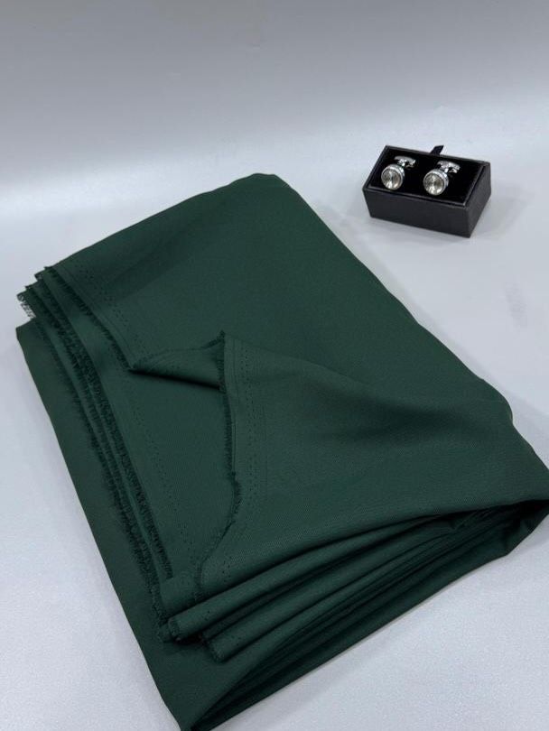 Bottle green crepe fabric#1.     Selling by yards